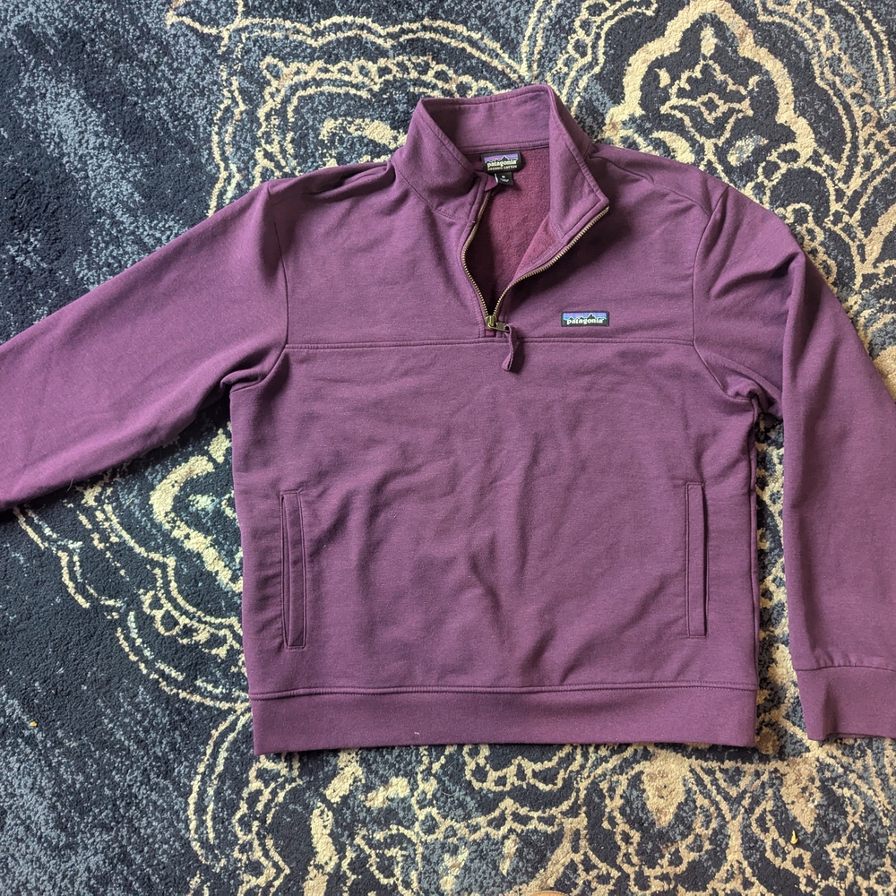 Bright Deep Purple Quarter-Zip Patagonia Pullover sz M.